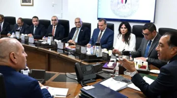 رئيس الوزراء يتابع مشاريع إحياء “وسط المدينة” والقاهرة الخديوية
