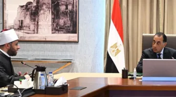 رئيس الوزراء يراقب جهود وزارة الأوقاف في إدارة ممتلكات وأصول الوقف