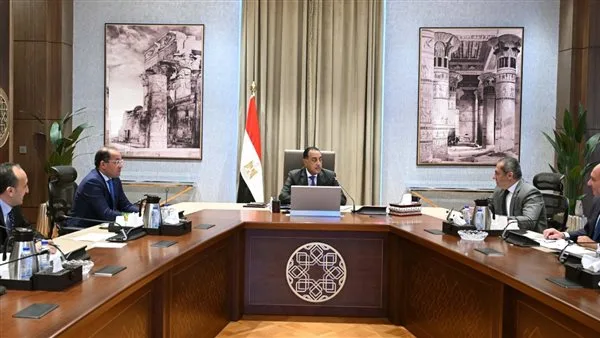 رئيس الوزراء يراقب مشاريع واستثمارات شركة العاصمة الإدارية للتطوير الحضري