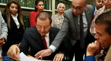 رئيس هيئة الاعتماد والرقابة الصحية يزور مستشفى رأس التين ومركز طب الأسرة في الجمرك