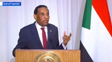 رئيس وزراء السودان: العلاقة مع مصر ستظل قوية.. والعزم لن يتزعزع
