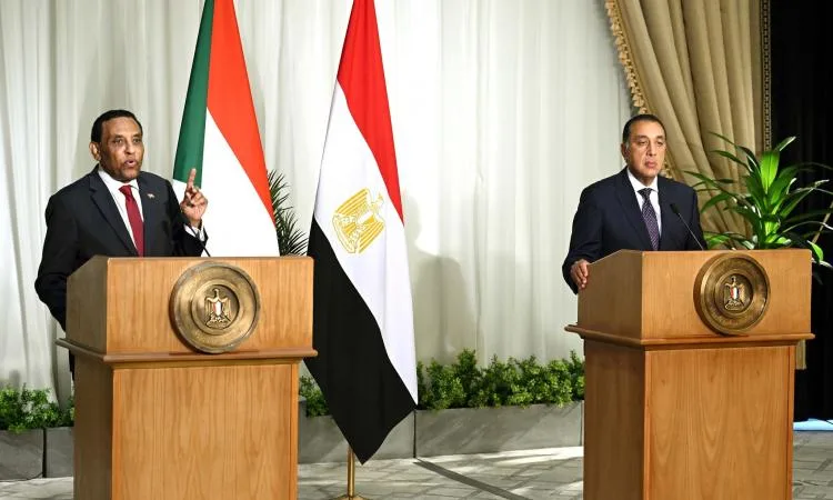 رئيس وزراء السودان: العلاقة مع مصر ستظل قوية.