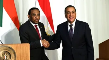 رئيس وزراء السودان: نثمن مواقف مصر المشرفة وعلاجها اللطيف لشعبنا