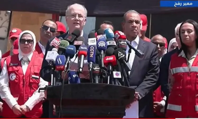 رئيس وزراء فلسطين: السيسي يتصدى لمحاولات التهجير رغم الضغوط المتزايدة رئيس وزراء فلسطين: السيسي يتصدى لمحاولات التهجير رغم الضغوط المتزايدة