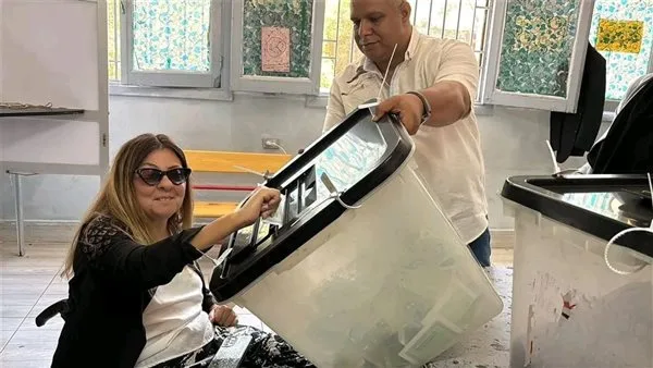 رئيسة “المجلس القومي للإعاقة” تثمّن جهود الهيئة الوطنية للانتخابات في تسهيل وصول ذوي الإعاقة إلى مراكز الاقتراع. رئيسة “المجلس القومي للإعاقة” تثمّن جهود الهيئة الوطنية للانتخابات في تسهيل وصول ذوي الإعاقة إلى مراكز الاقتراع.