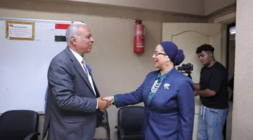رئيسة المجلس القومي للمرأة تشارك في التصويت بانتخابات الشيوخ