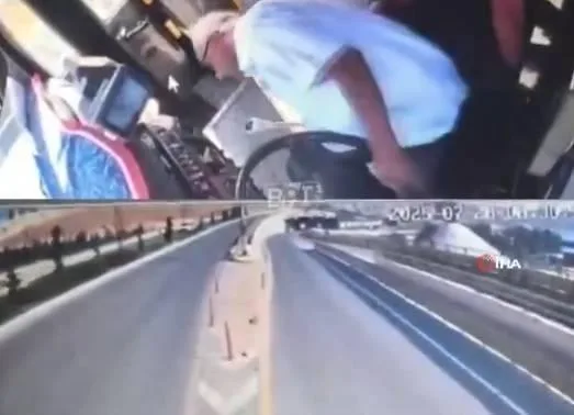 راكب يتدخل لإنقاذ حافلة بعد وفاة السائق