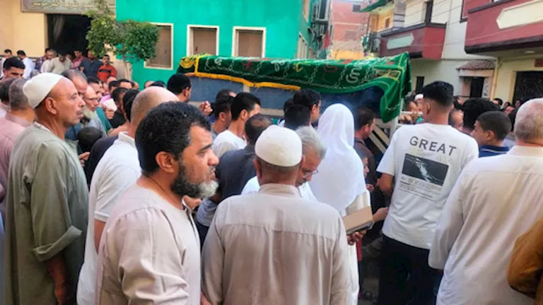 رحيل إمام مسجد في الشرقية أثناء إلقاء خطبة الجمعة: نهاية مباركة رحيل إمام مسجد في الشرقية أثناء إلقاء خطبة الجمعة: نهاية مباركة