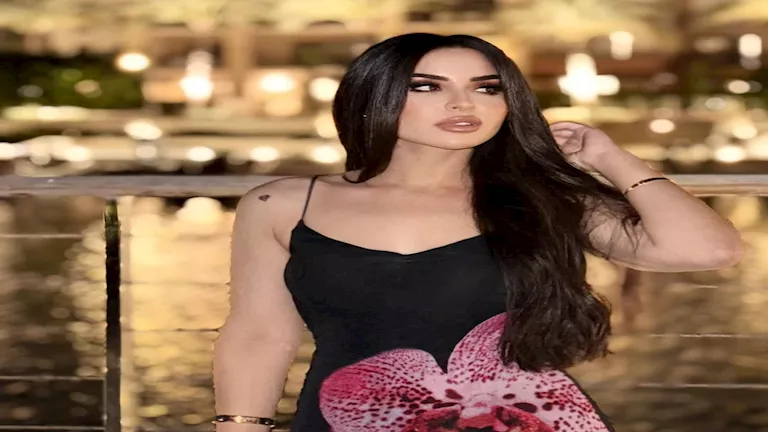 زوجة محمد عواد تشارك 7 صور والتعليقات تتوالى: “أميرة بالفستان” زوجة محمد عواد تشارك 7 صور والتعليقات تتوالى: “أميرة بالفستان”