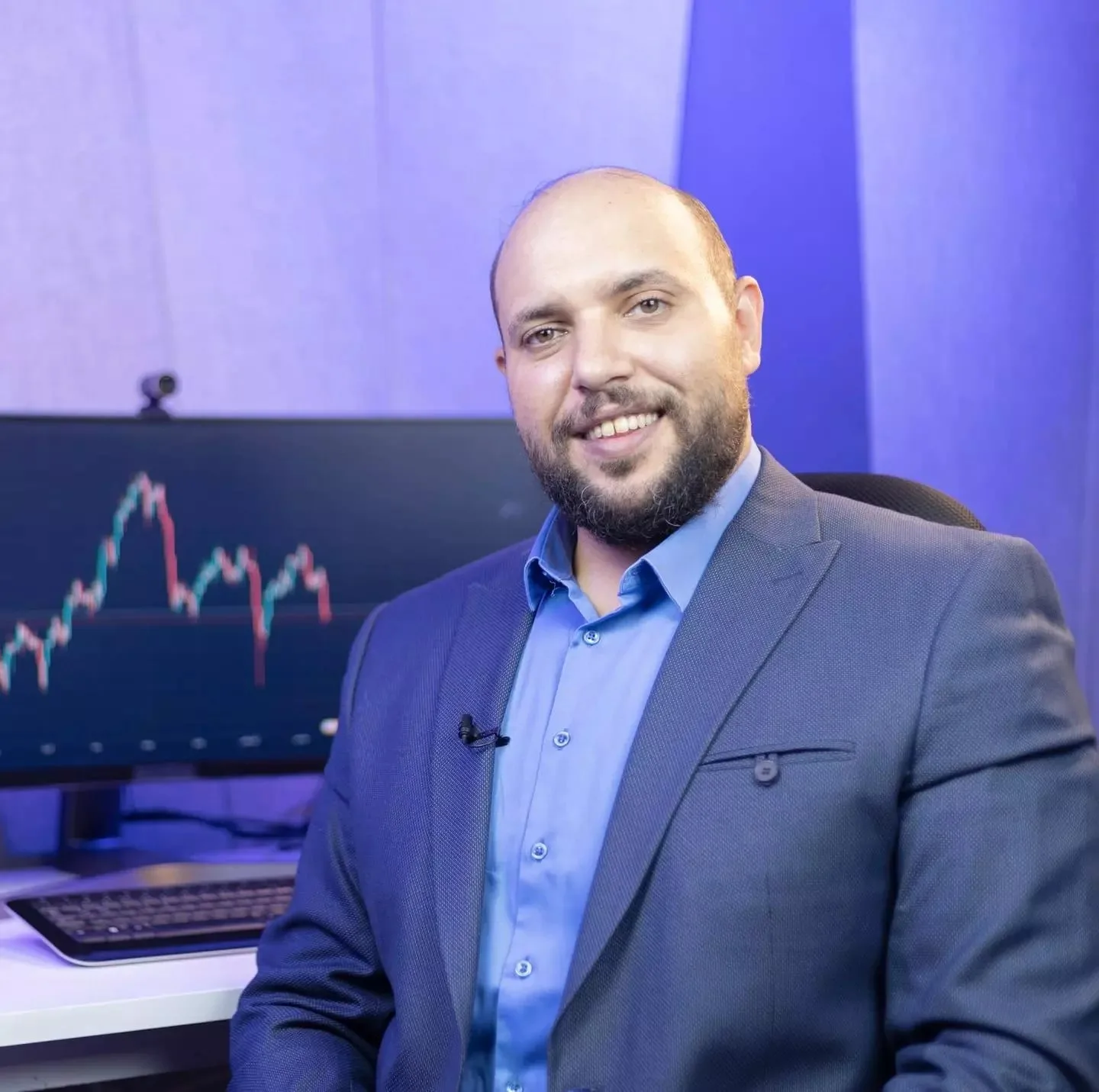 زيادة سعر الدولار تؤثر على سوق الذهب المحلي.. وانخفاض سعر الجرام مقارنةً بالسعر العالمي
