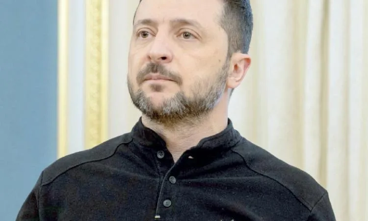 زيلينسكي يشيد بتعاون الولايات المتحدة في تعزيز الأمن في أوكرانيا زيلينسكي يشيد بتعاون الولايات المتحدة في تعزيز الأمن في أوكرانيا