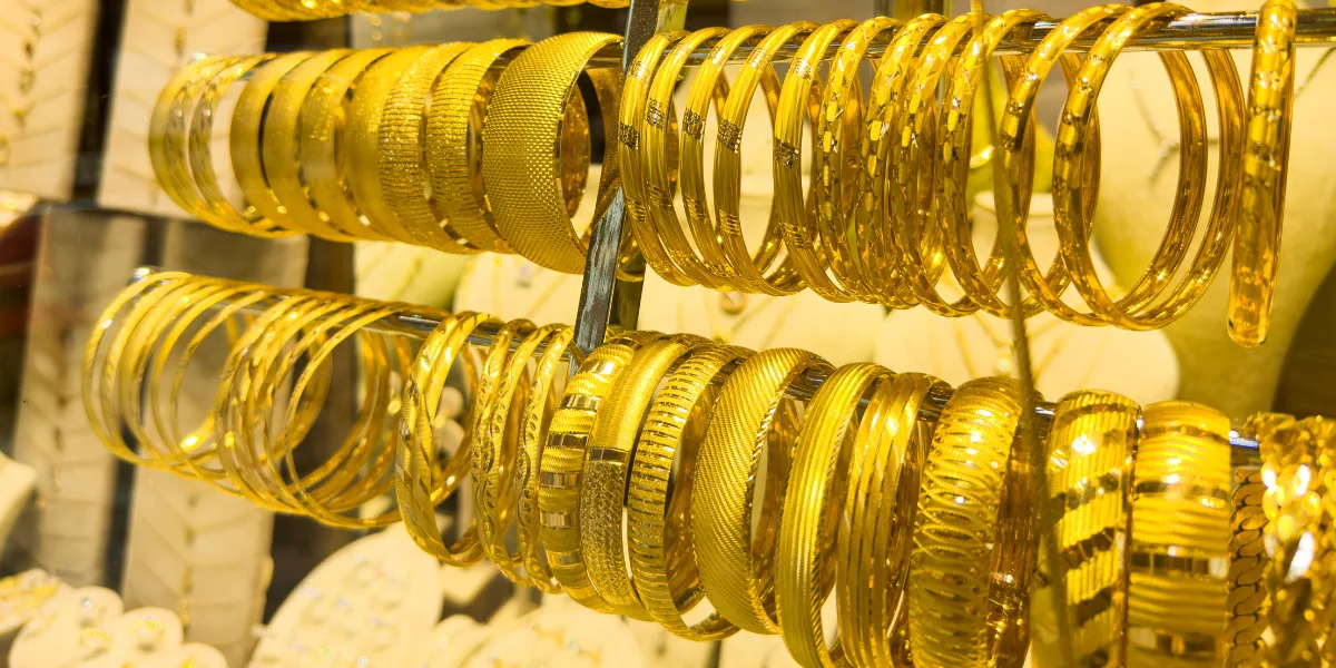 سعر الذهب في الإمارات بتاريخ الجمعة 1 أغسطس 2025 سعر الذهب في الإمارات بتاريخ الجمعة 1 أغسطس 2025
