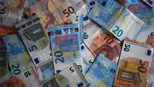 سعر صرف اليورو مقابل الجنيه المصري اليوم الأحد 3 أغسطس 2025 سعر صرف اليورو مقابل الجنيه المصري اليوم الأحد 3 أغسطس 2025