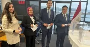 سفارة مصر في نيوزيلندا تبدأ عملية التصويت الأولى لانتخابات مجلس الشيوخ 2025