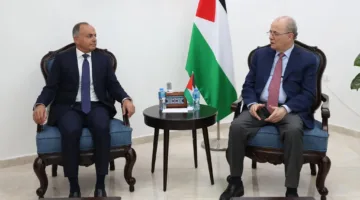 سفير مصر لدى رام الله يجتمع مع رئيس الوزراء الفلسطيني
