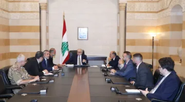 سلام يترأس اجتماع اللجنة المسؤولة عن التفاوض مع قبرص لمناقشة اتفاقية تحديد الحدود البحرية.