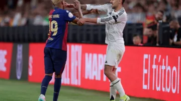 سيبايوس يثير استياء مشجعي ريال مدريد