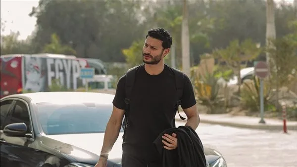 سيف زاهر: محمد الشناوي تلقى 3 عروض ويشعر بالاستياء من ردود فعل الجمهور ويطالب بتحديد مصيره.