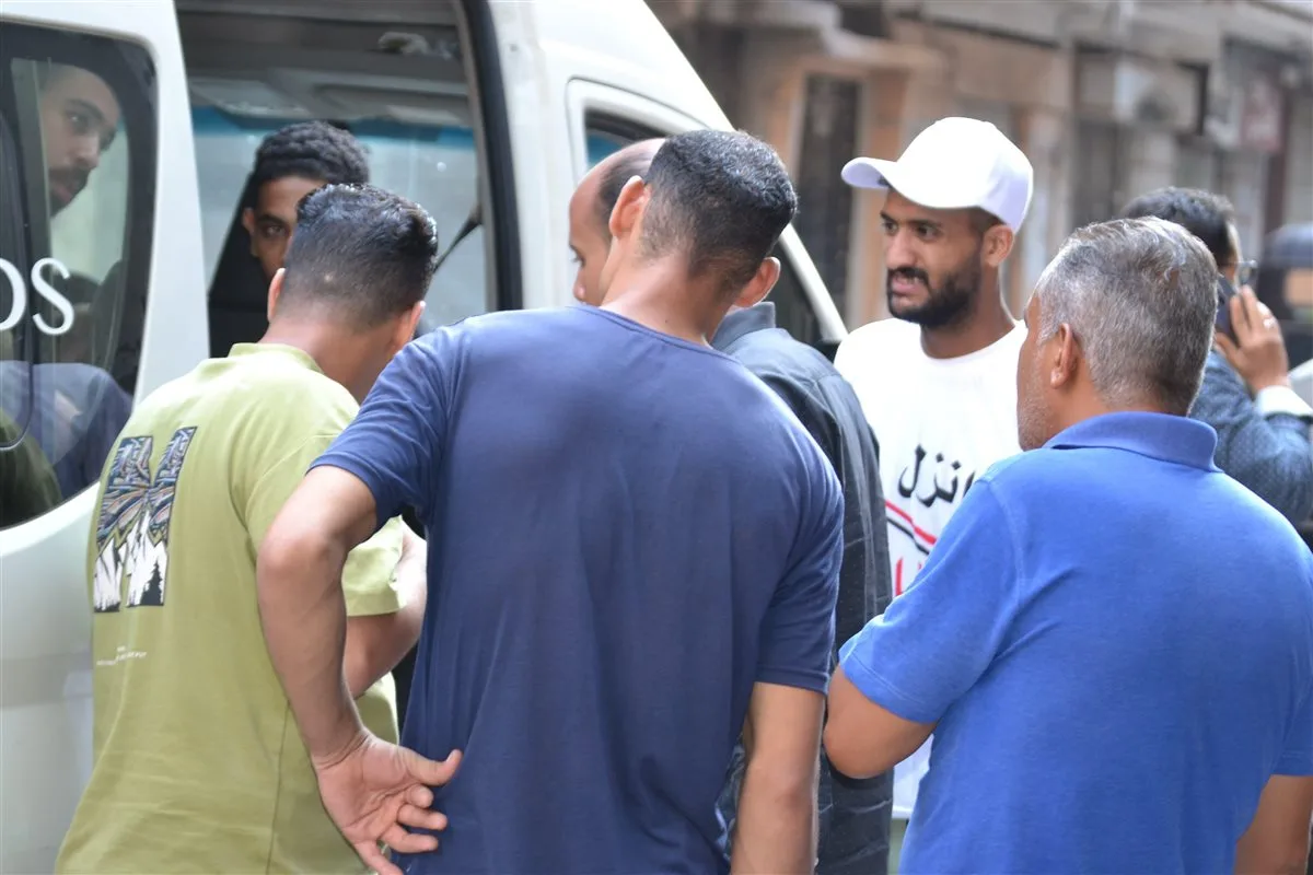 شارك وشارك في الانتخابات: حملة شعبية في المحلة لدعوة المواطنين للمشاركة في انتخابات مجلس الشيوخ شارك وشارك في الانتخابات: حملة شعبية في المحلة لدعوة المواطنين للمشاركة في انتخابات مجلس الشيوخ