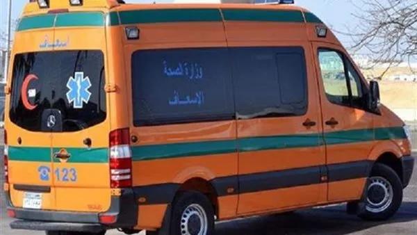 شخص يتعرض للاصطدام من قبل سيارة أثناء عبوره الطريق في العمرانية