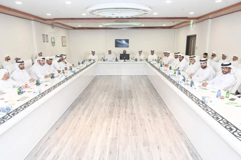شرطة دبي تُعلن عن مبادرة “سعادتنا تنبع من سعادتكم” شرطة دبي تُعلن عن مبادرة “سعادتنا تنبع من سعادتكم”