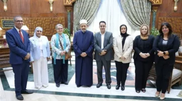 شيخ الأزهر يطالب بإحياء ثقافة المطالعة وإعادة إصدار الكنوز الأدبية الإسلامية.