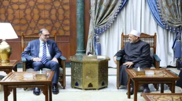 شيخ الأزهر يناقش مع رئيس “سلامة الغذاء” آفاق التعاون لدعم طلاب المدن ال