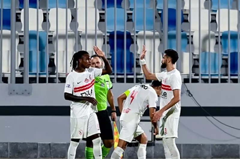 شيكو بانزا يحتفل وتعليمات فيريرا: أبرز لقطات مباراة الزمالك وفاركو (صور) شيكو بانزا يحتفل وتعليمات فيريرا: أبرز لقطات مباراة الزمالك وفاركو (صور)