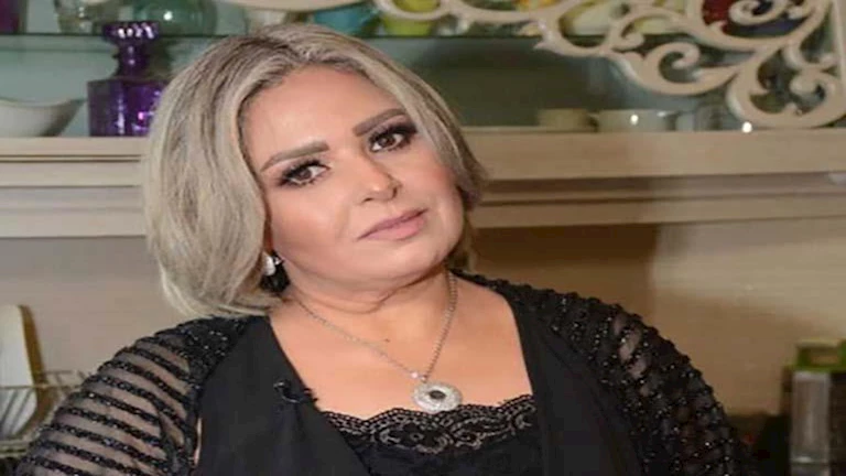 صابرين تنشر أول صورة من كواليس “المفتاح” بملابس صعيدية لجمهورها صابرين تنشر أول صورة من كواليس “المفتاح” بملابس صعيدية لجمهورها