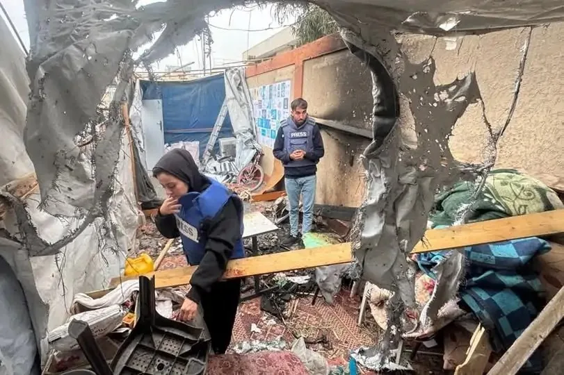 صحفي فلسطيني: لولا تدخل الرئيس السيسي، لكانت هناك عملية تهجير لمليوني شخص. صحفي فلسطيني: لولا تدخل الرئيس السيسي، لكانت هناك عملية تهجير لمليوني شخص.