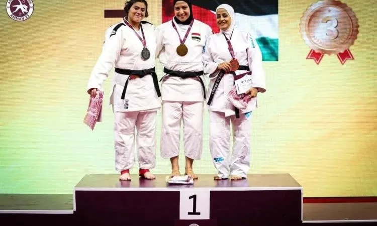 صفا سليمان تُحقق الميدالية الذهبية في بطولة آسيا المفتوحة للجودو كممثلة للمشروع القومي صفا سليمان تُحقق الميدالية الذهبية في بطولة آسيا المفتوحة للجودو كممثلة للمشروع القومي
