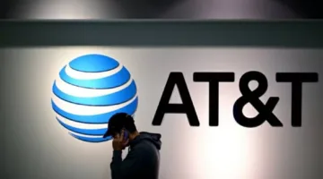 صفقة بقيمة 23 مليار دولار: AT&T تعزز بنيتها التحتية بعد تدخل ترامب