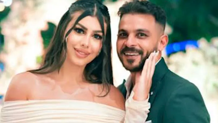 صور| محمد رشاد يعلن خطوبته: “سعادتي اكتملت بوجودك” صور| محمد رشاد يعلن خطوبته: “سعادتي اكتملت بوجودك”