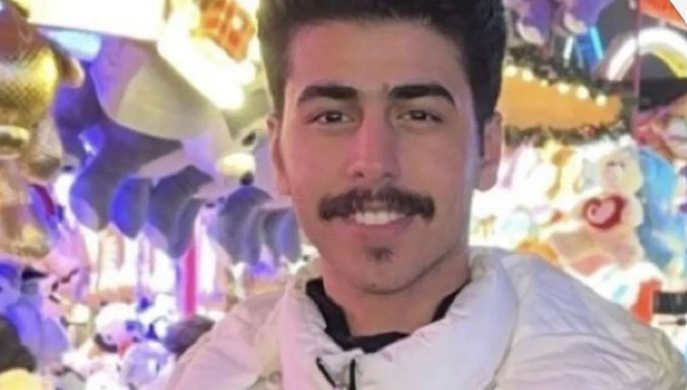 طالب سعودي يُقتل طعناً في بريطانيا… والشرطة تلقي القبض على عدة مشتبه بهم. طالب سعودي يُقتل طعناً في بريطانيا… والشرطة تلقي القبض على عدة مشتبه بهم.