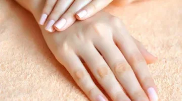 طرق العناية باليدين الجافتين