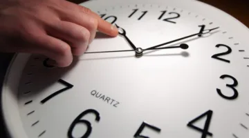 عاجل.. انطلاق تطبيق التوقيت الشتوي رسميًا في هذا التاريخ
