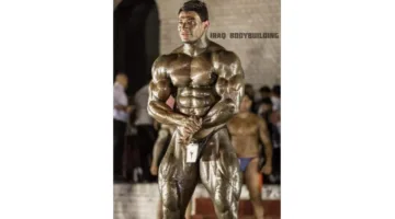 عامل في محطة بنزين يقتل بطل كمال أجسام عراقي