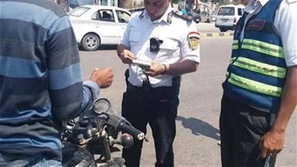 عدم استخدام الخوذة يترتب عليه 680 مخالفة لقائدي الدراجات النارية في غضون 24 ساعة