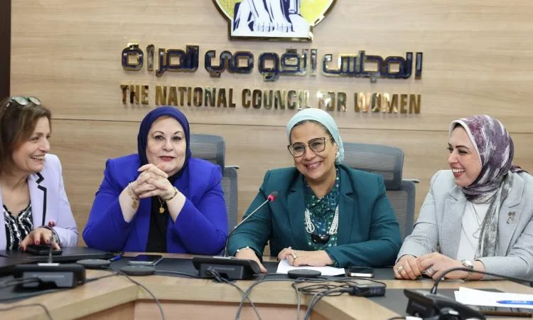 عمار: مشاركة المرأة الفاعلة في الانتخابات تعكس إيمانها بأهمية دورها السياسي عمار: مشاركة المرأة الفاعلة في الانتخابات تعكس إيمانها بأهمية دورها السياسي
