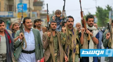 غارات من قبل إسرائيل تستهدف محطة كهرباء حزيز في جنوب صنعاء