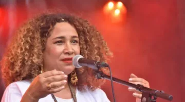 غالية بنعلي تتحدث عن تجربتها في مهرجان القلعة: “نحن لسنا بخير”
