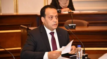 غرفة تجارة سوهاج تستعرض تسهيلات الحصول على تراخيص المحلات التجارية