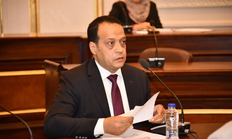 غرفة تجارة سوهاج تستعرض تسهيلات الحصول على تراخيص المحلات التجارية غرفة تجارة سوهاج تستعرض تسهيلات الحصول على تراخيص المحلات التجارية