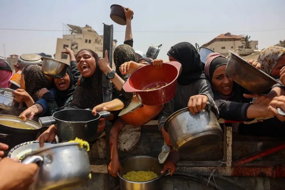 غزة تواجه المجاعة: زيادة عدد ضحايا الجوع إلى 332 حالة وفاة غزة تواجه المجاعة: زيادة عدد ضحايا الجوع إلى 332 حالة وفاة