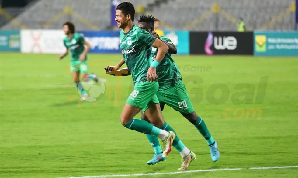 فاركو ينهي صفقة انتقال مجانية لضم المزين والطيب فاركو ينهي صفقة انتقال مجانية لضم المزين والطيب