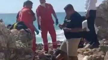 في جبيل… تعرض لحادث على صخور شاطئ البحصة أثناء ممارسته رياضة الطيران الشراعي (صور)