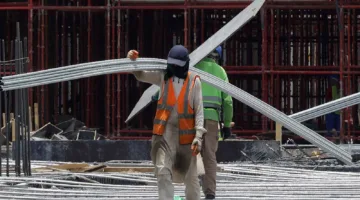 في ظل الجهود الحكومية، تراجع نسبة زيادة أسعار العقارات في السعودية إلى 3.2%