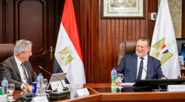 قرار رئاسي بتجديد تكليف حسن عبدالله بالقيام بأعمال محافظ البنك المركزي