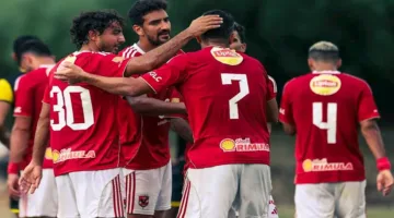 قطر يتوصل إلى اتفاق مع لاعب الأهلي المحترف
