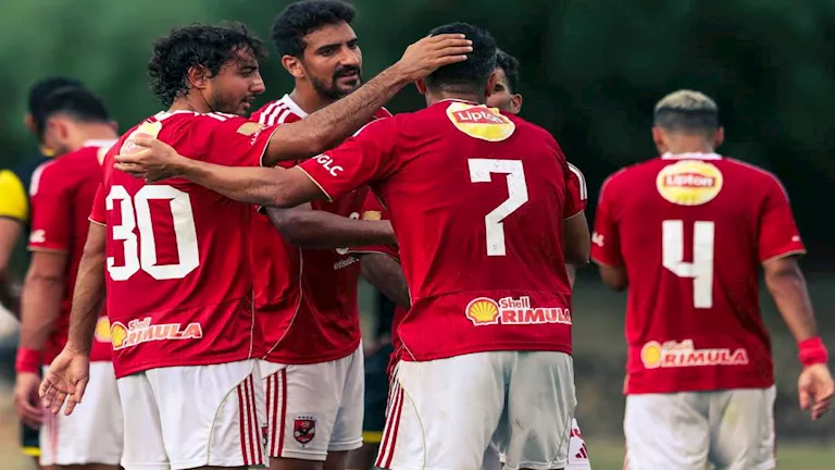 قطر يتوصل إلى اتفاق مع لاعب الأهلي المحترف